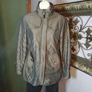 EUC Kristen Blake Taupe/Grey Quilted w/ Velour lining Sz PP (0-2)